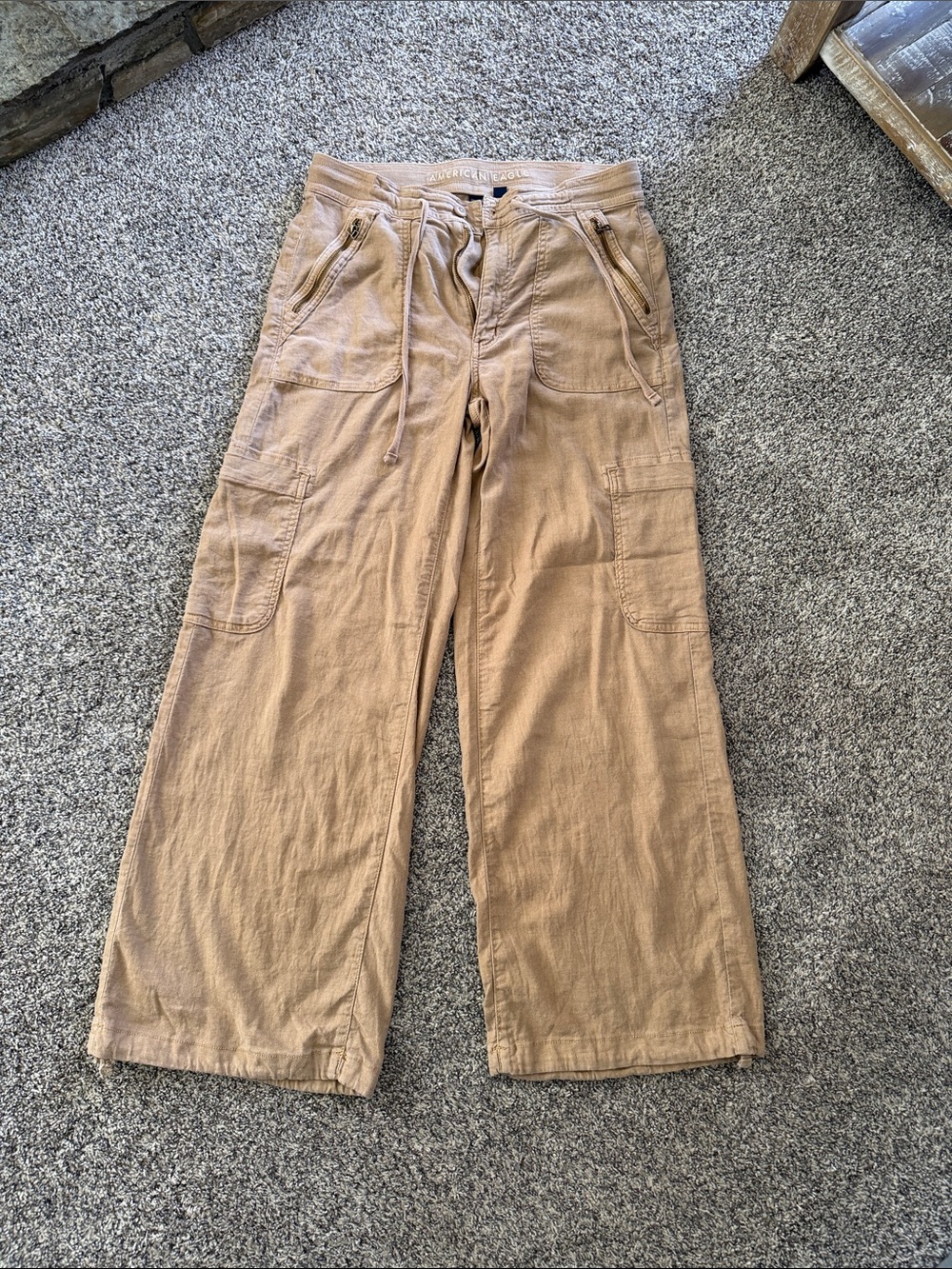 American Eagle Outfitters Tan Wide-Leg Cargo Pants